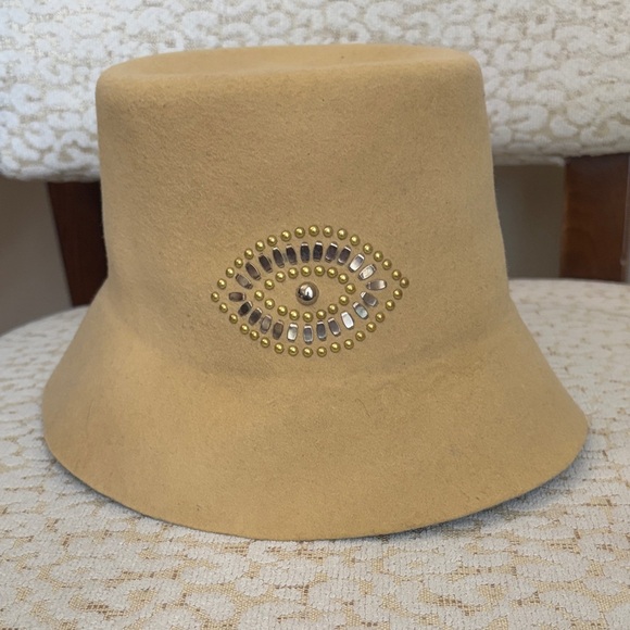 NWT Evil Eye Lexus Wool Bucket Hat